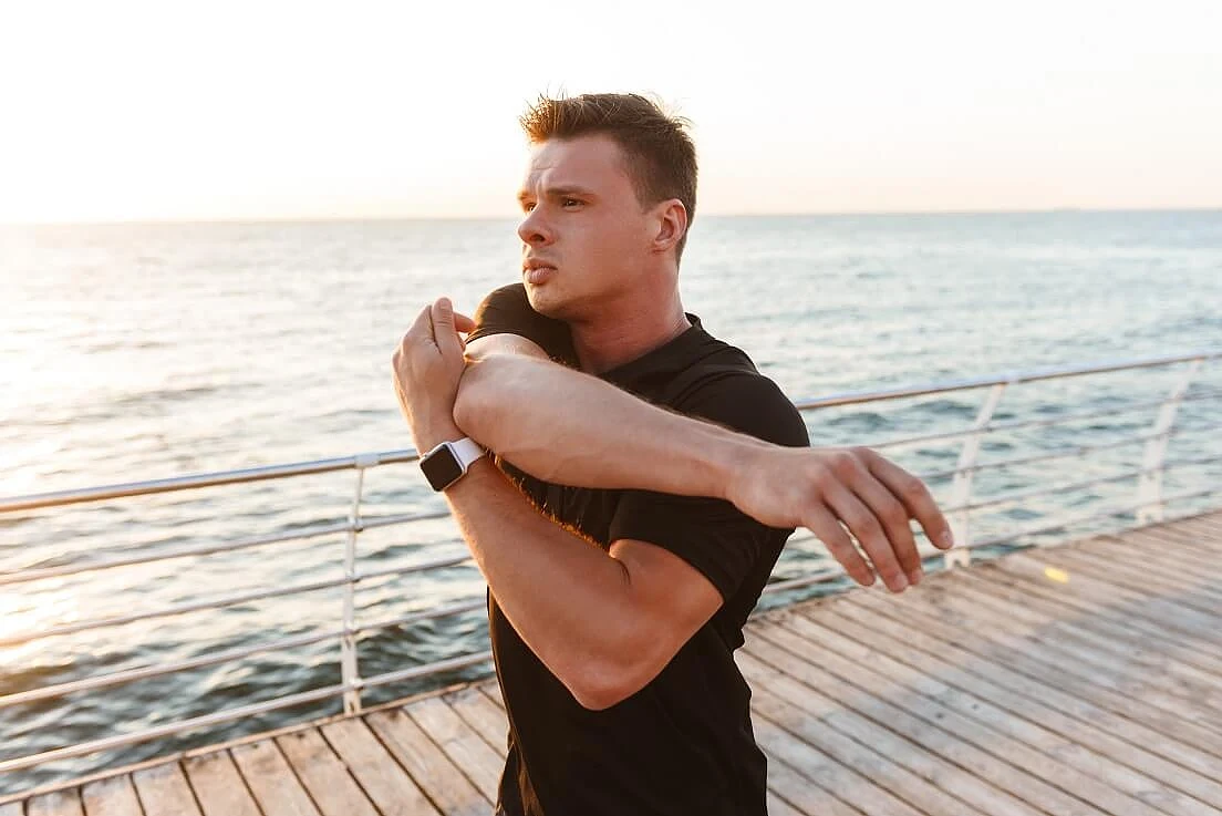 sportowy smartwatch/smartband dla mężczyzny sportowy smartwatch/smartband dla mężczyzny