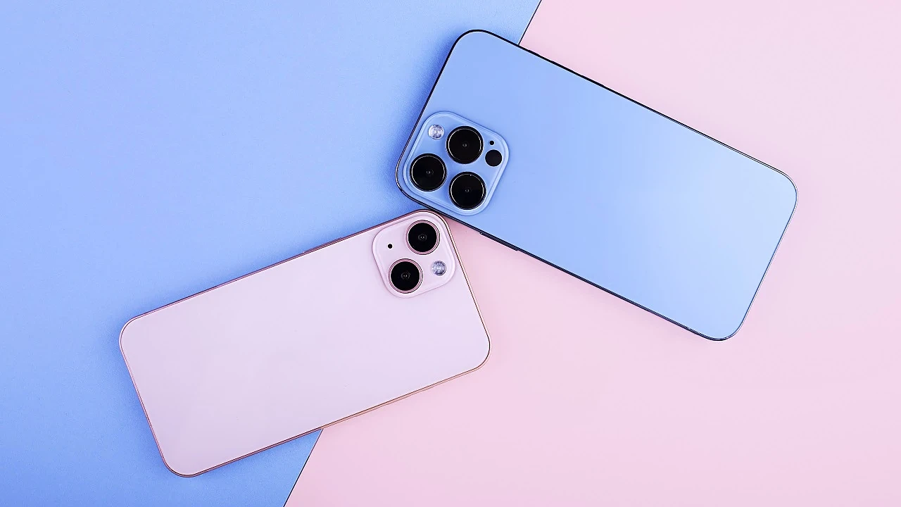 czym się różni smartfon od iPhone