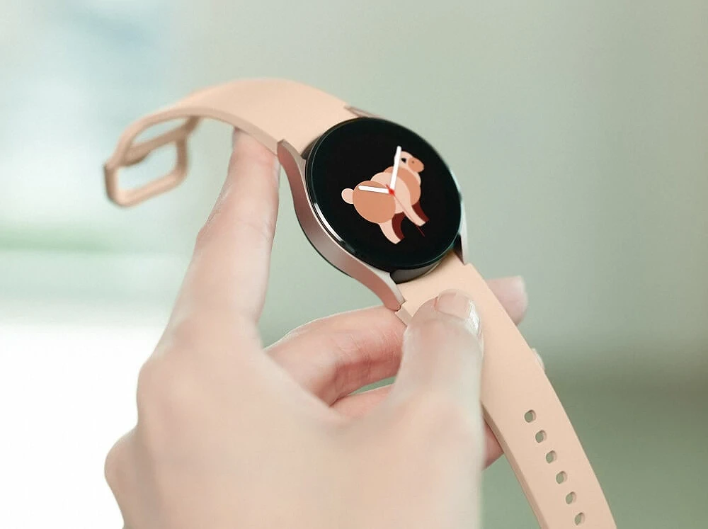 system Wear OS w smartwatchu Samsung Galaxy Watch 4