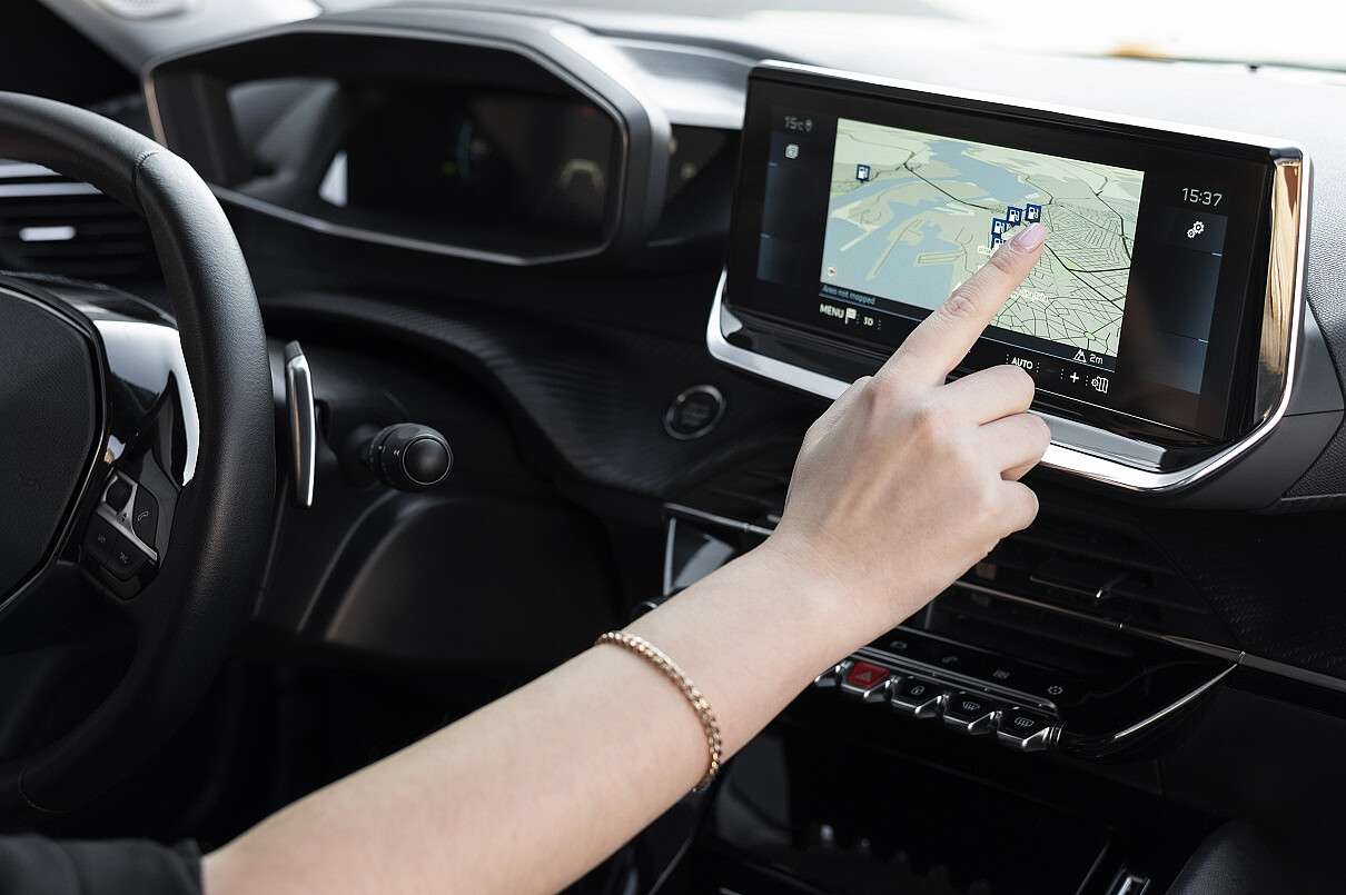 jakie-aplikacje-obsluguje-android-auto.jpg [200.65 KB]