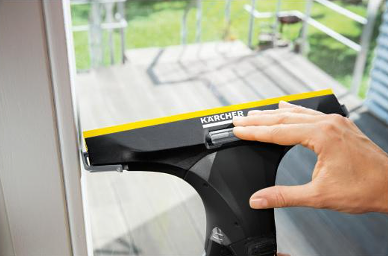 Myjka%20do%20okien%20Karcher%20WV%205%20Plus%20Black%201.633-467.0.png