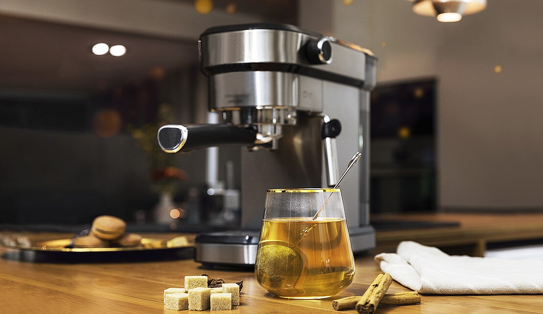 Ekspres%20kolbowy%20Cecotec%20Cafelizzia%20790%20Stal-5.jpg