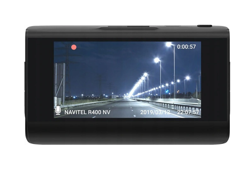 wideorejestrator-navitel-r400-nv-zdjecie2.png