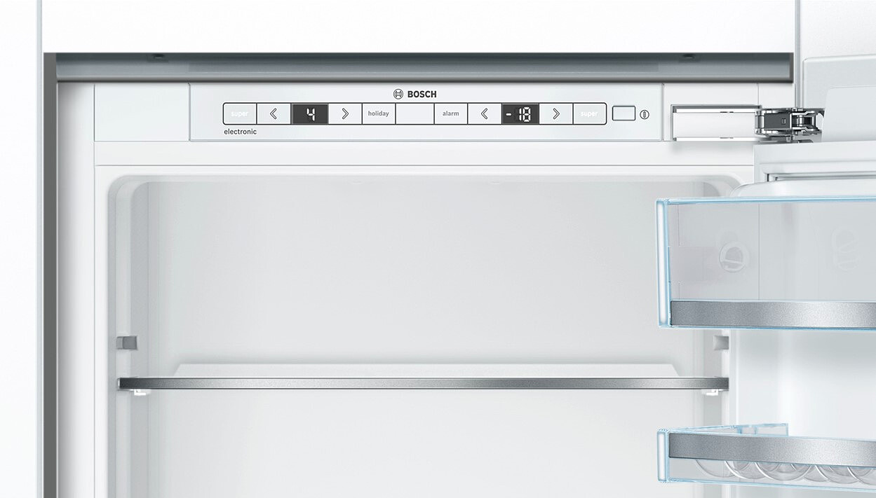 lod%C3%B3wka-bosch-kis86afe0-panel-sterowania.jpg