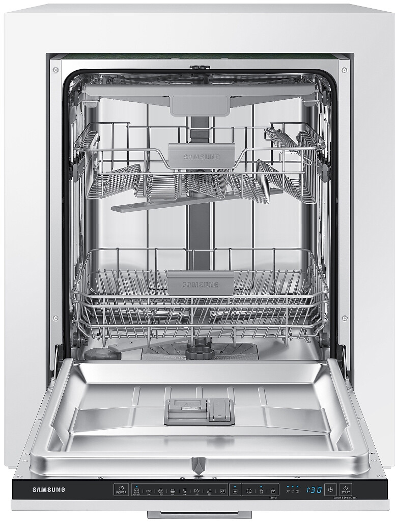 zmywarka-samsung-dw60r7050bb-wnetrze.jpg