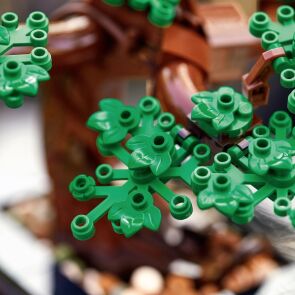 klocki-lego-icons-drzewko-bonsai-10281-zielone-liscie.jpg