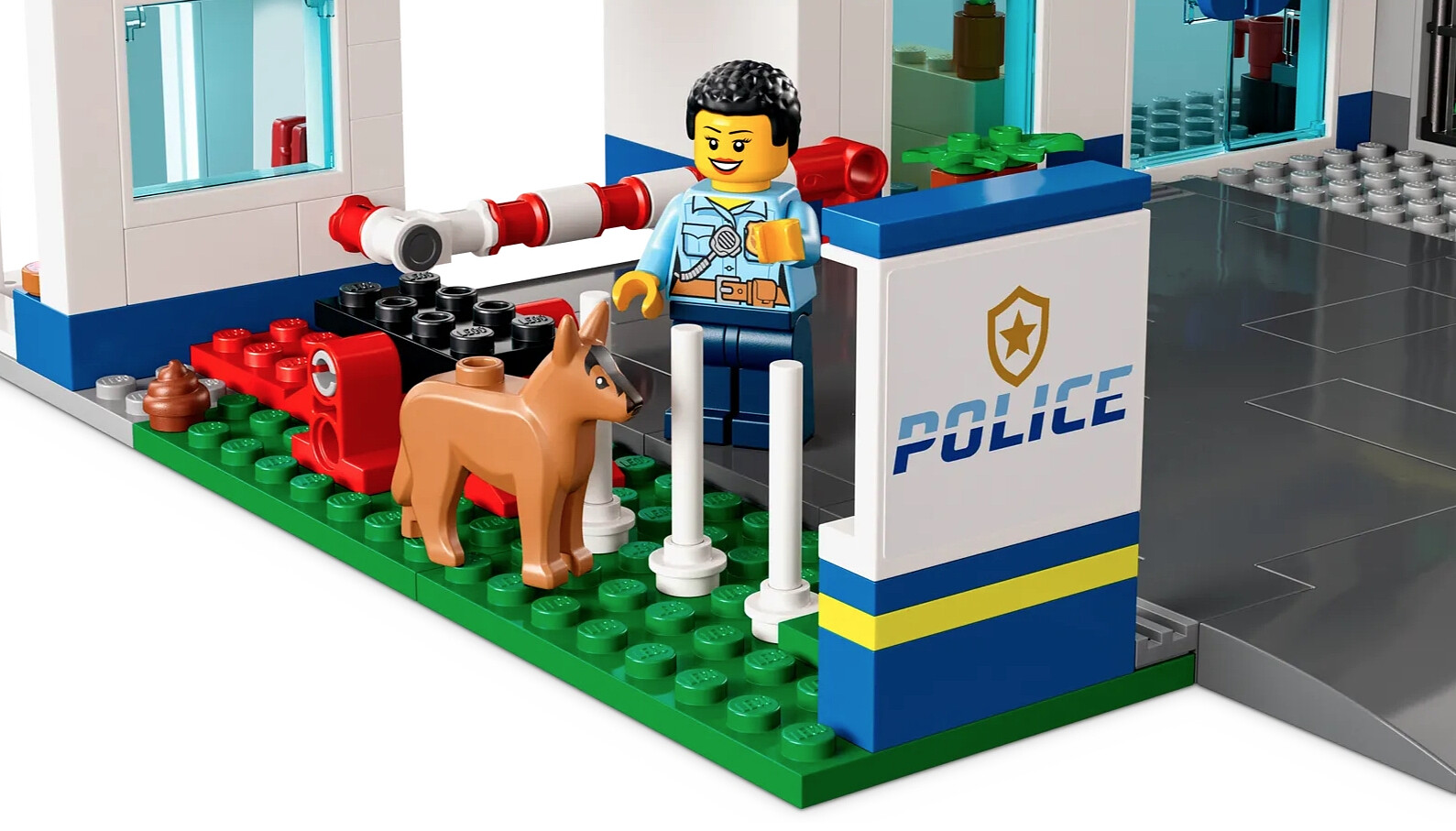 klocki-lego-city-posterunek-policji-60316-4.jpg