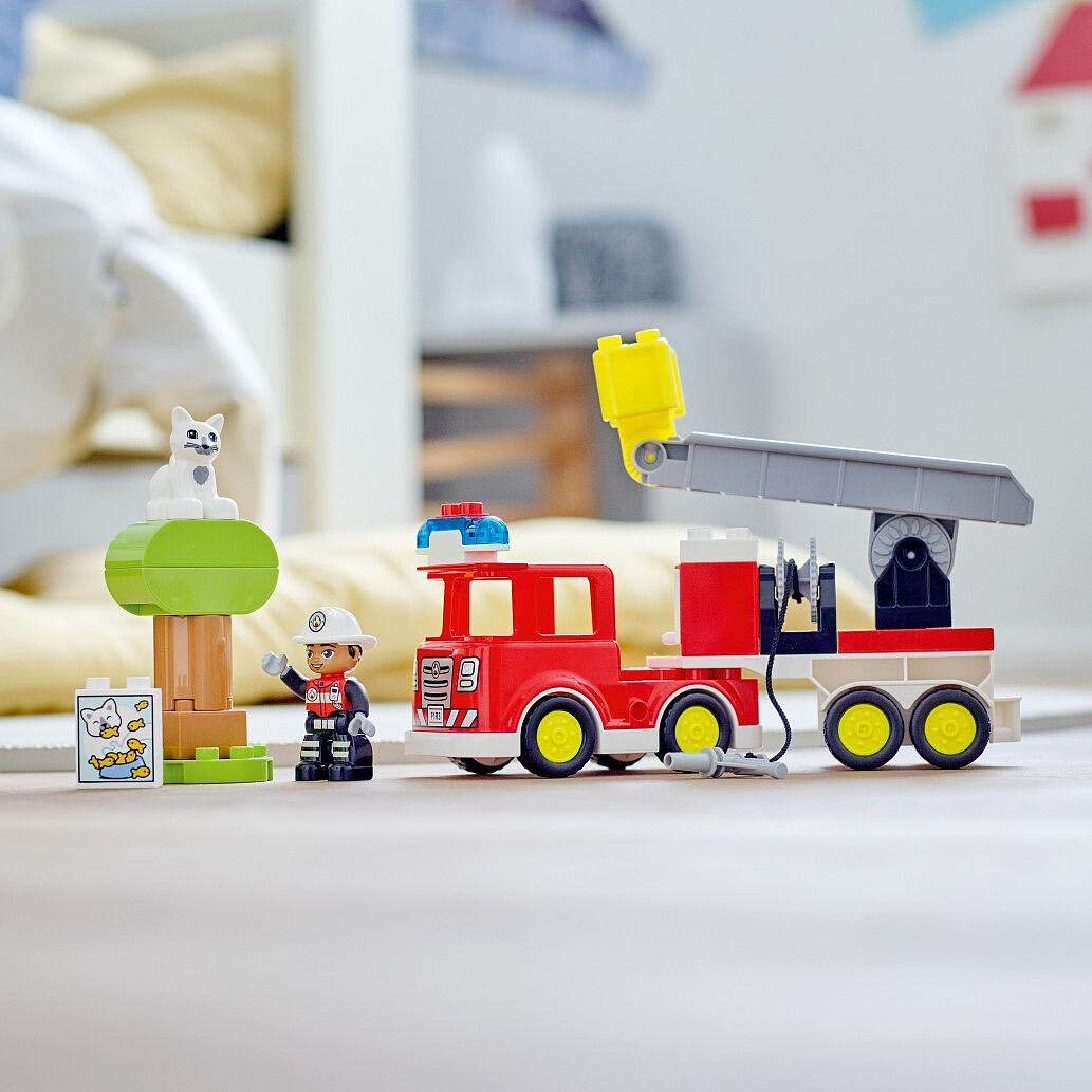 klocki-lego-duplo-woz-strazacki-10969-9.jpg