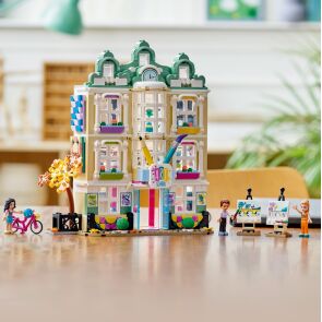 klocki-lego-friends-szkola-artystyczna-emmy-41711-8.jpg