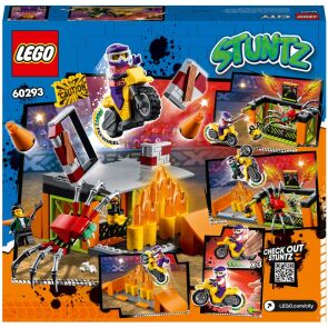 klocki-lego-city-park-kaskaderski-60293-2.jpg