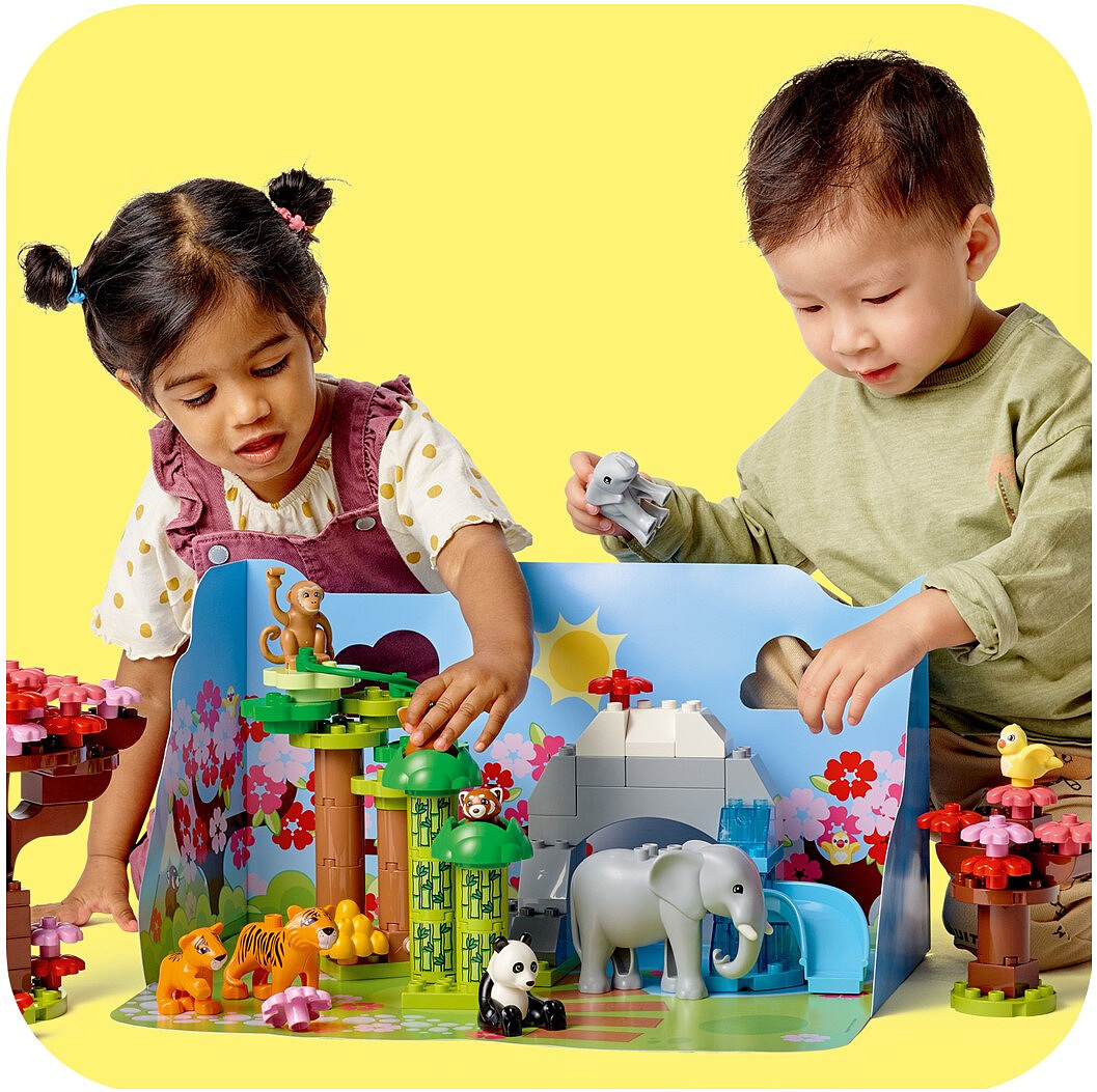 klocki-lego-duplo-dzikie-zwierzeta-azji-10974-zabawa.jpg