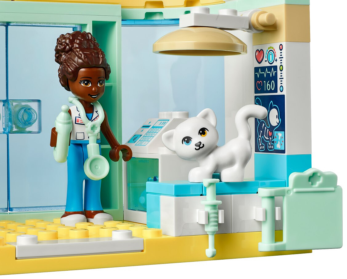 klocki-lego-friends-klinika-dla-zwierzatek-41695-7.jpg