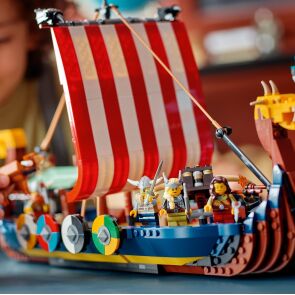 klocki-lego-creator-3w1-statek-wikingow-waz-midgardu-31132-5.jpg