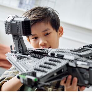 klocki-lego-star-wars-justifire-75323-zabawa2.jpg