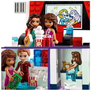 klocki-lego-friends-kino-w-heartlake-city-41448-figurki.jpg