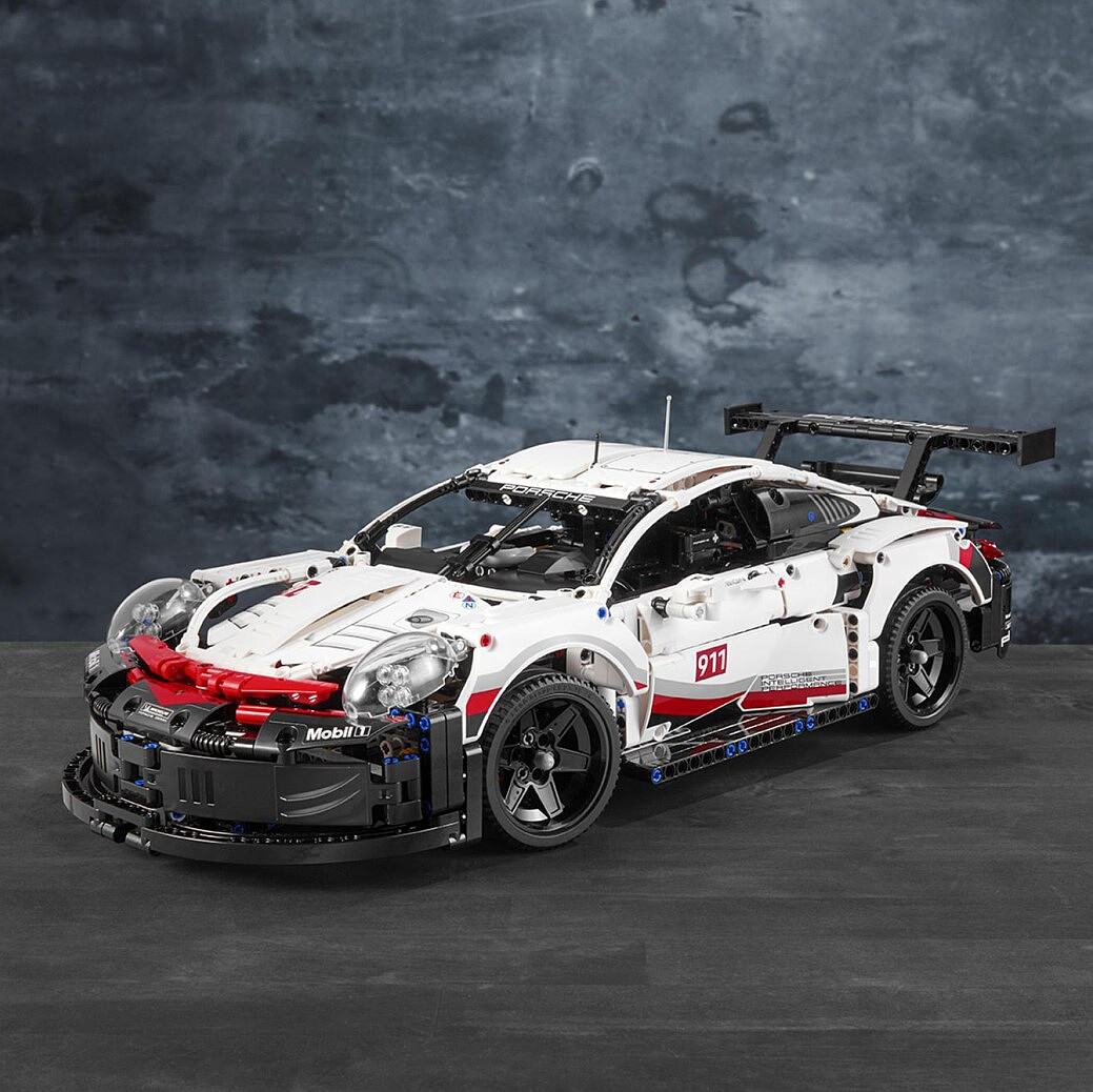 klocki-lego-technic-porsche-911-rsr-42096-7.jpg