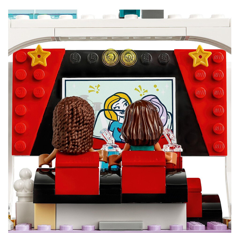 klocki-lego-friends-kino-w-heartlake-city-41448-figurki3.jpg