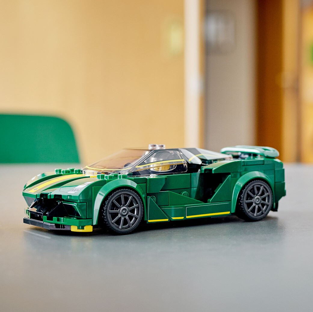 klocki-lego-speed-champions-lotus-evija-76907.zdj9.jpg