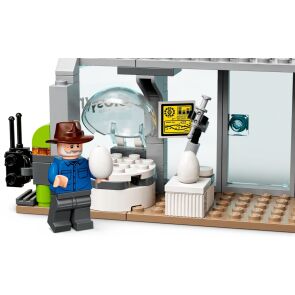 klocki-lego-jurassic-world-atak-gigantozaura-terizinozaura-76949-11.jpg