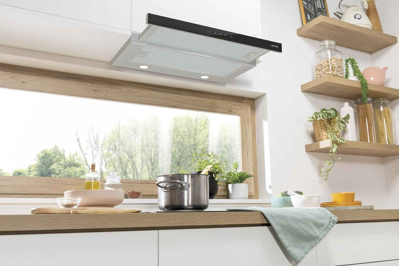 okap-teleskopowy-gorenje-th64e3sgb-6.jpg