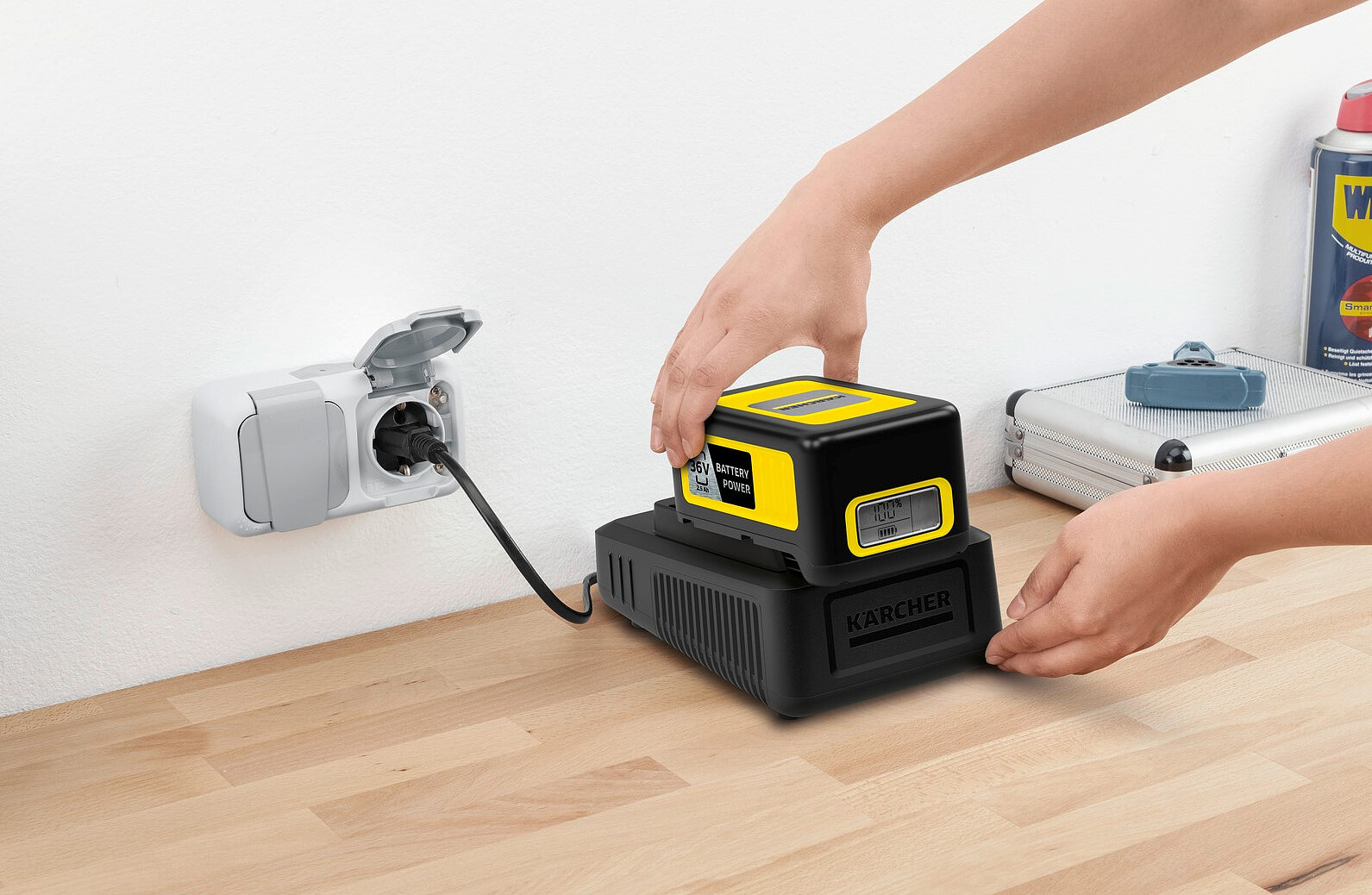 Akumulator-ladowarka%20Karcher-2.445-064.0-5.jpg