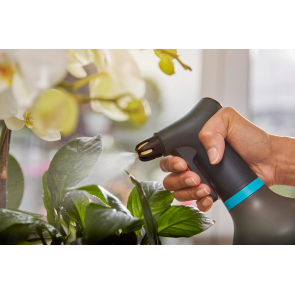 opryskiwacz-gardena-0%2C75l-11110-20-prezentacja-3.png