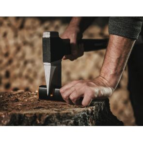 siekiera-rozlupujaca-fiskars-x25xl.zdj4.jpg