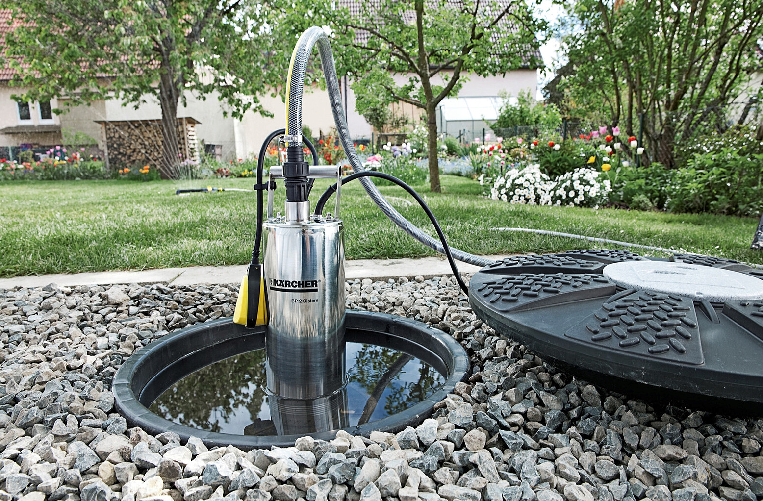 pompa-do-zbiornikow-karcher-bp2-cistern-1.645-420.0-w-uzyciu2.jpg