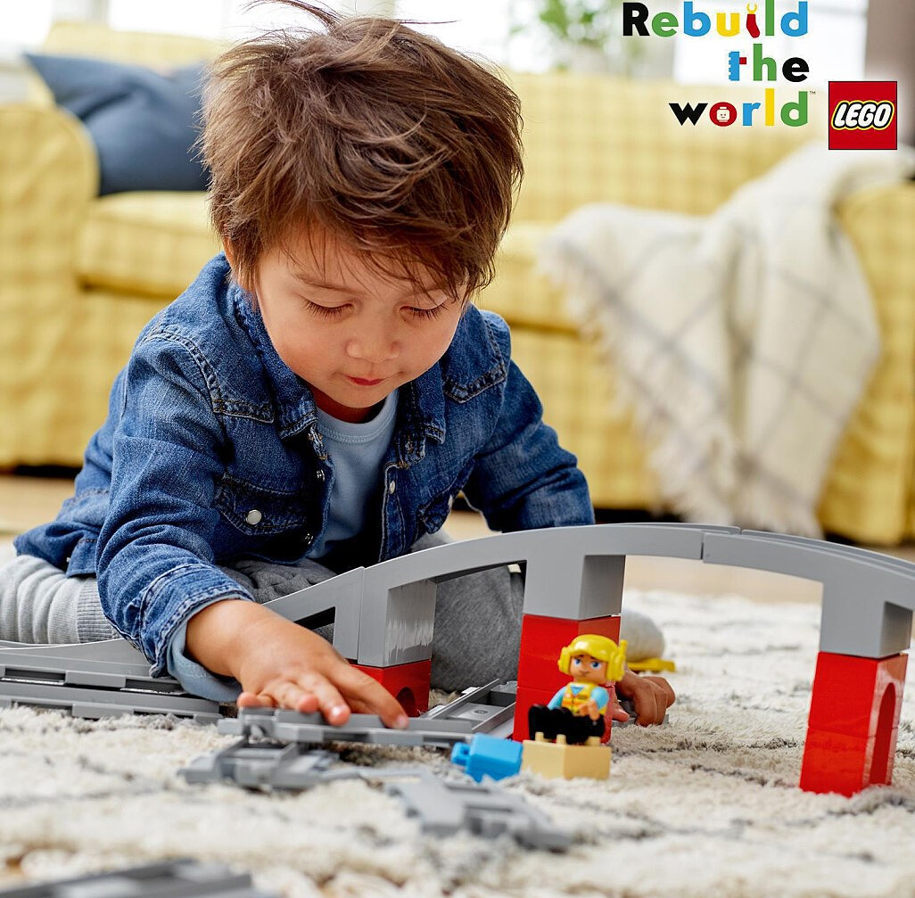 klocki-lego-duplo-tory-kolejowe-i-wiadukt-10872.zdj5.jpg