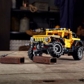 lego-technic-jeep-wrangler-42122-11.jpg