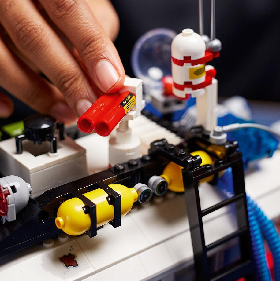 klocki-lego-icons-ecto-1-pogromcow-duchow-10274-zdjecie3.jpg