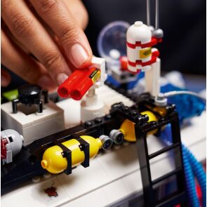 klocki-lego-icons-ecto-1-pogromcow-duchow-10274-zdjecie3.jpg