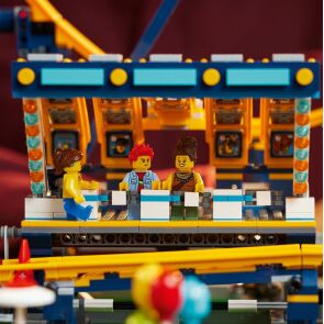 lego-icons-kolejka-gorska-z-petlami-10303-9.jpg