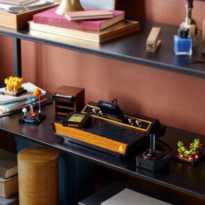 lego-icons-atari-2600-10306-14.jpg