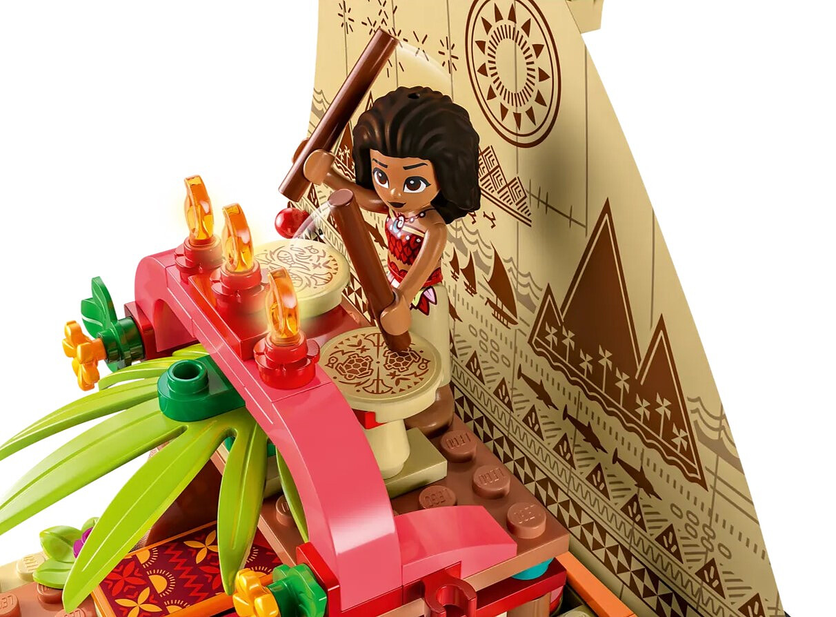 lego-disney-katamaran-vaiany-43210-15.jpg