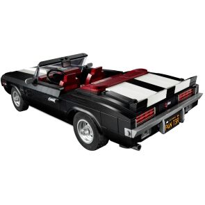 lego-icons-chevrolet-camaro-z28-10304-15.jpg