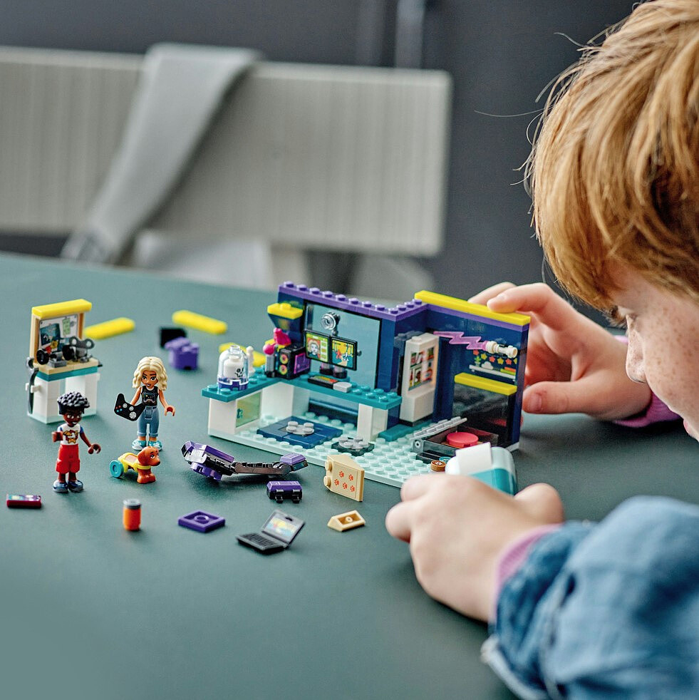 klocki-lego-friends-pokoj-novy-41755-aranzacja6.jpg