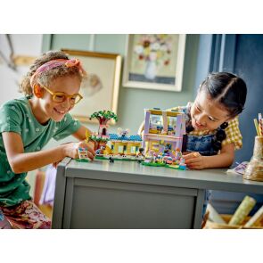 lego-friends-centrum-ratunkowe-dla-psow-41727-14.jpg