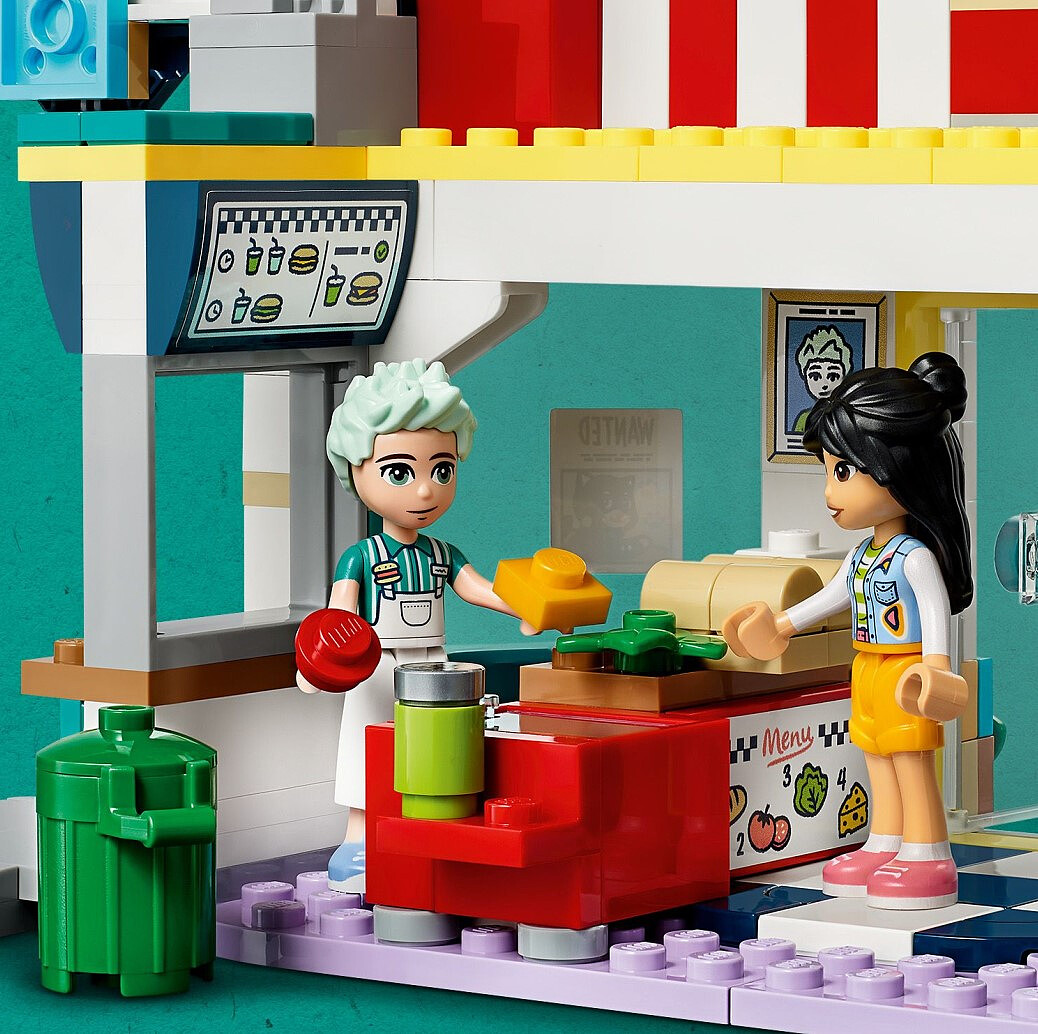 lego-friends-bar-w-srodmiesciu-heartlake-41728-8.jpg
