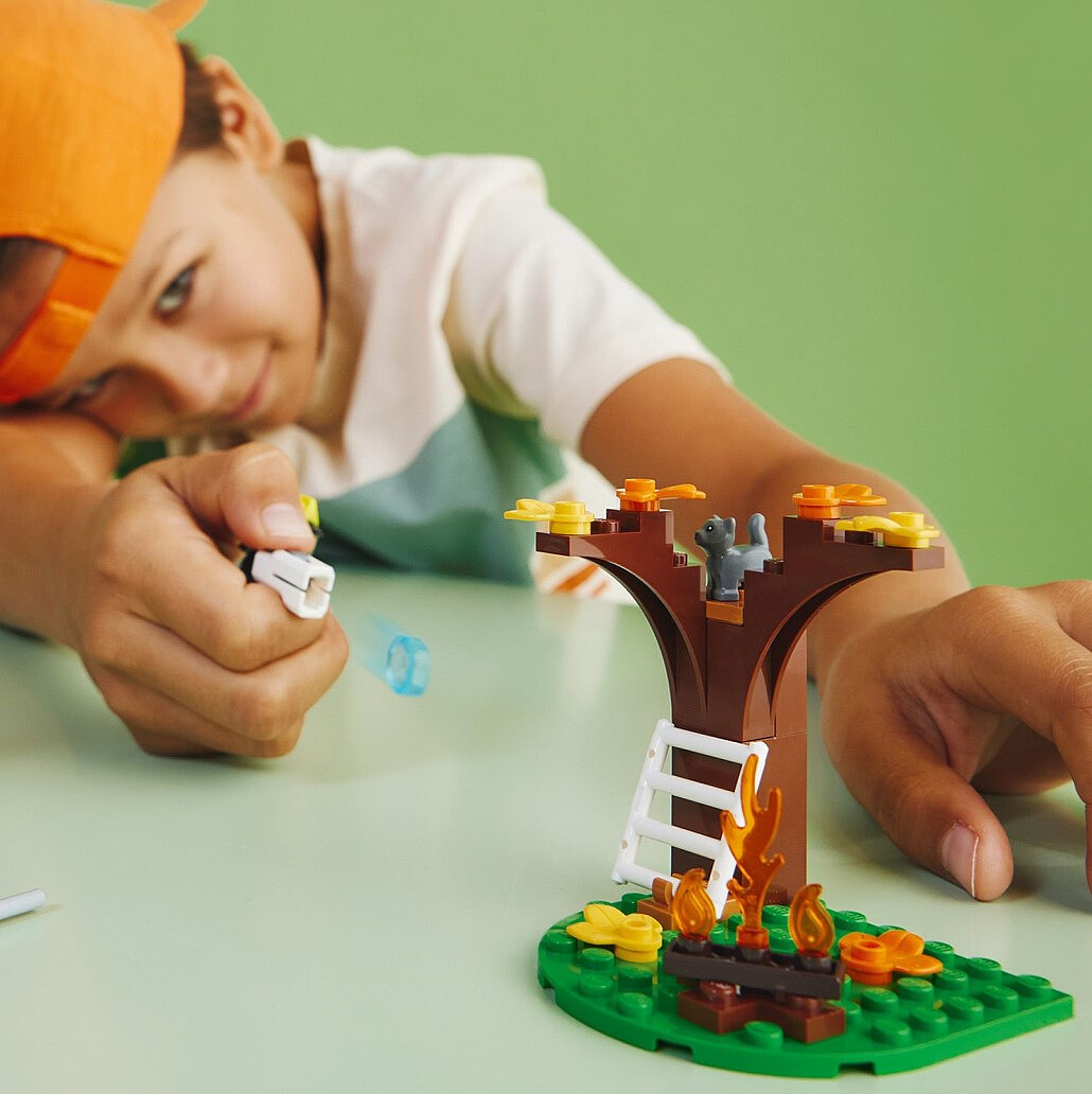 lego-city-woz-strazacki-4x4-misja-ratunkowa-60393-7.jpg
