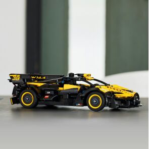 klocki-lego-technic-bolid-bugatti-42151.zdj13.jpg