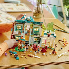 klocki-lego-friends-dom-autumn-41730-aranzacja4.jpg
