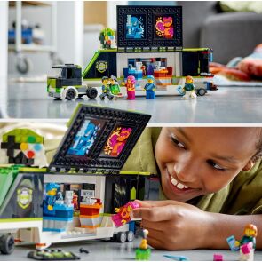 lego-city-ciezarowka-na-turniej-gier-60388-5.jpg