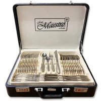 Zestaw sztućców w walizce Maestro MR-1515-72 72 el.