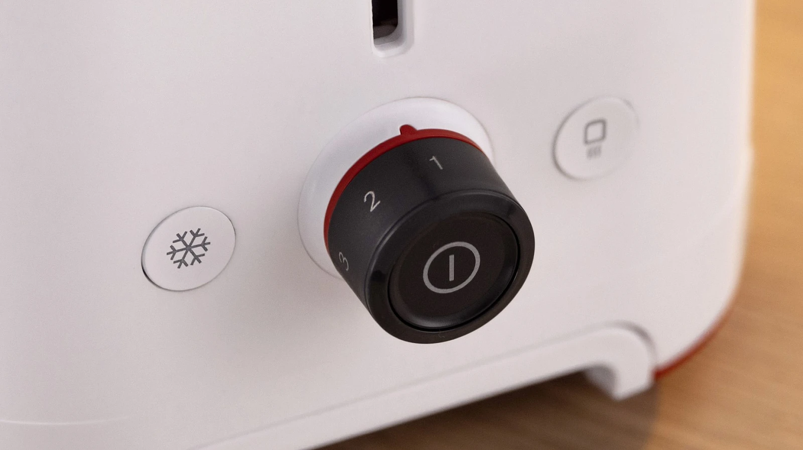 toster-bosch-mymoment-tat3m121-pokretlo.jpg