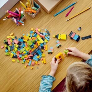 lego-classic-kreatywna-zabawa-neonowymi-kolorami-11027-11.jpg