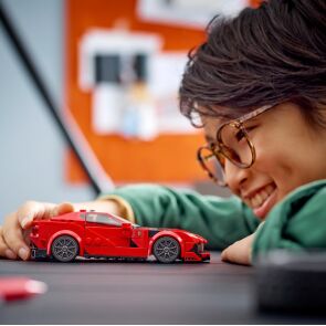 klocki-lego-speed-champions-ferrari-812-competizione-76914.zdj5.jpg