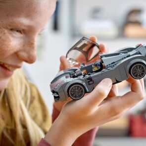 klocki-lego-speed-champions-pagani-utopia-76915.zdj5.jpg