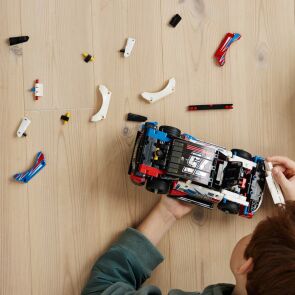 klocki-lego-technic-nowy-chevrolet-camaro-zl1%20-z-serii-nascar-42153.zdj13.jpg