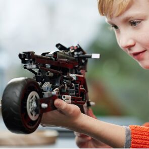 klocki-lego-technic-batman-batmotor-42155.zdj4.jpg